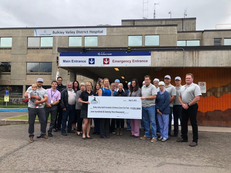 Smithers Celebrity Golf hands over money raised to BV Health Foundation